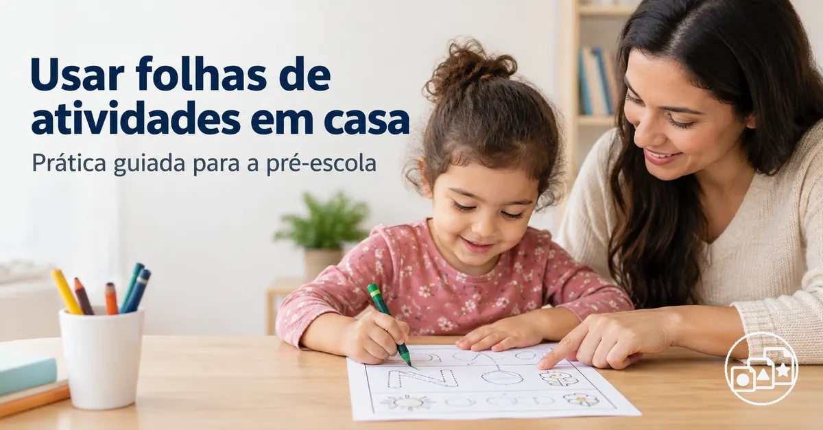Responsável orientando a prática com folhas de atividades de preparação para a pré-escola em casa